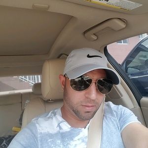 Meet your Posher, Amaury